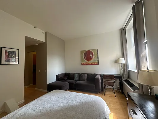 Rented by Oxford Property Group | media 8