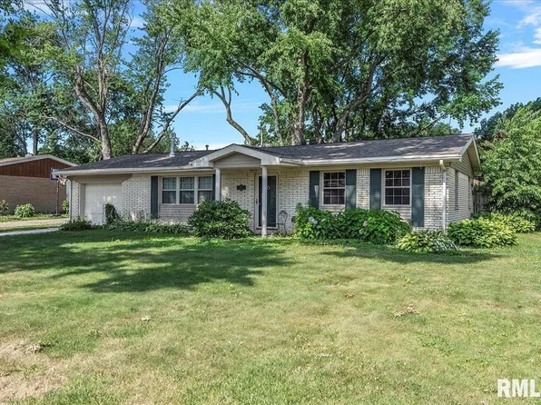 29 Royal Rd, Springfield, IL 62702