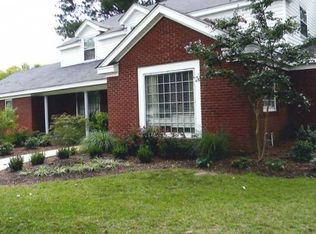 600 Meadowbrook Cir, Amory, MS 38821