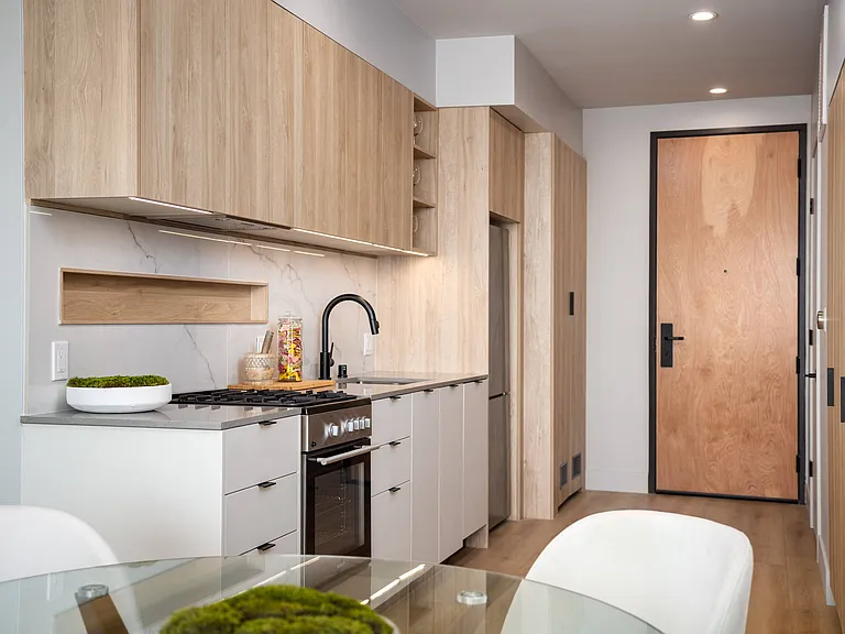 One Bed Kitchens