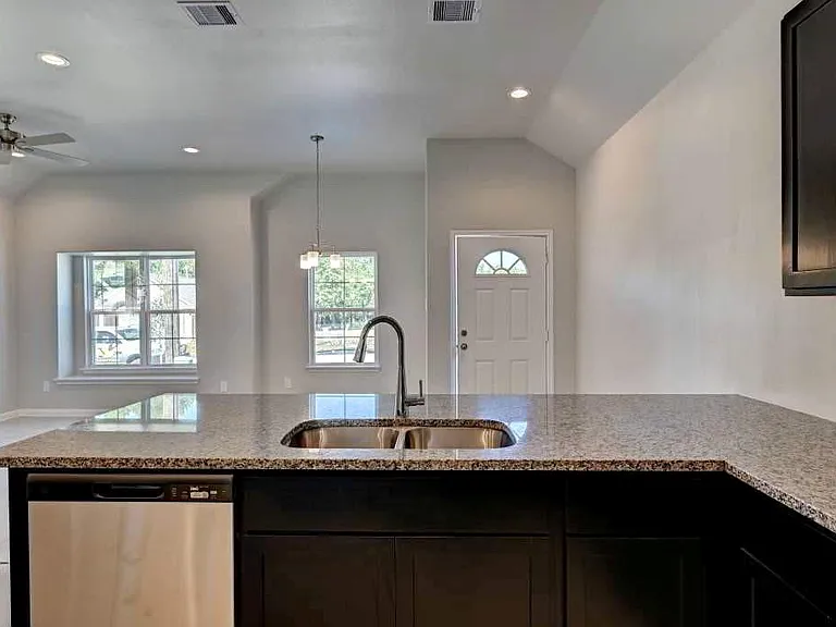 11853 E Gate Dr — Photo 15