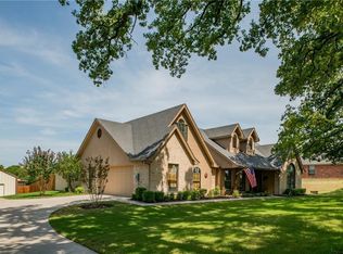 112 Smokey Br, Weatherford, TX 76085