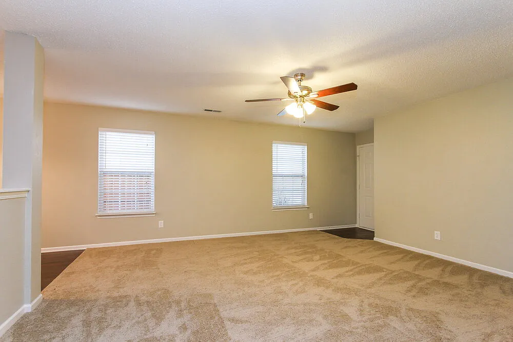 Building Photo - 95 Snowflake Cir