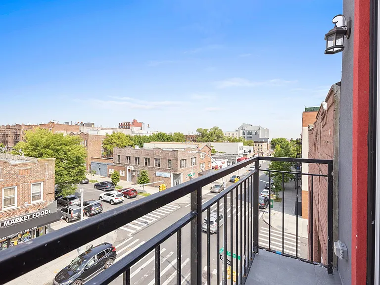 237 Buffalo Ave #3D — Photo 5