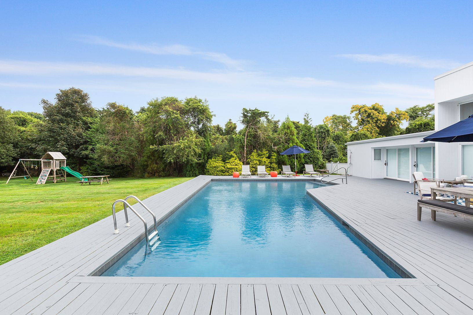  Heated, Gunite Pool