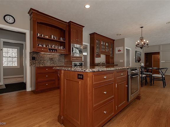 3rd image of 8600 Tamarack Trl