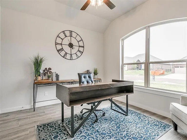 11500 Fairways Ave — Photo 39