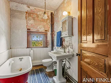 Property photo 73