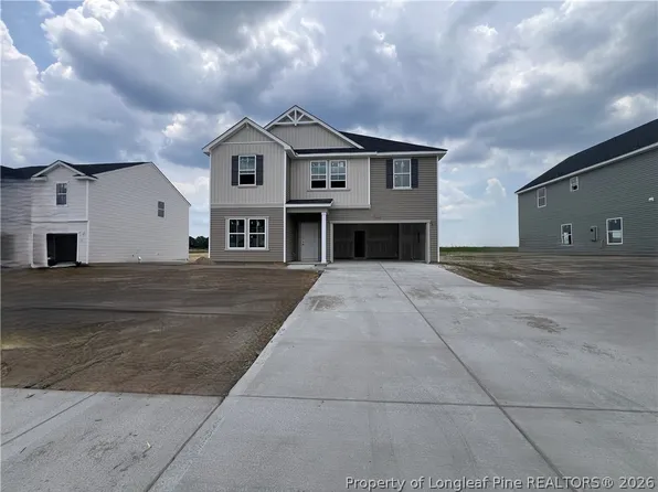 149 Portrush Ln, Raeford, NC 28376