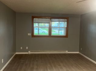 320 22nd St S #2, Fargo, ND 58103