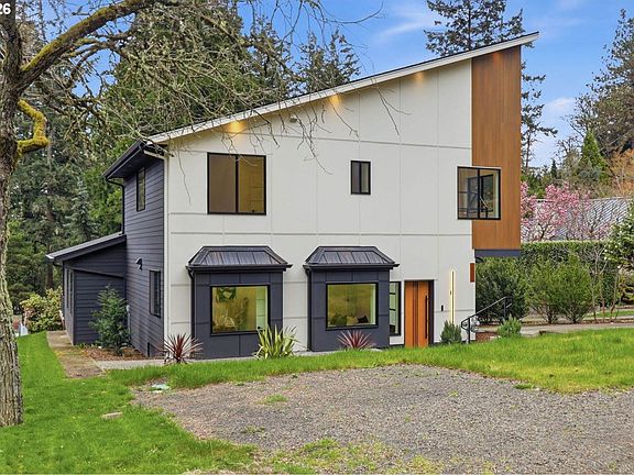 3rd image of 10000 SW 25th Ave