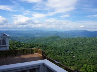 317 Pinnacle Ridge Rd, Banner Elk, NC 28604