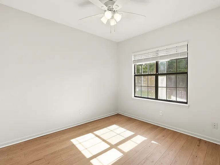 912 Marys Dr #C — Photo 12