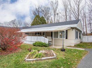 21 Overlook Ter, Adams, MA 01220