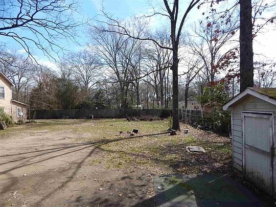5th image of 735 S Confederate Ave