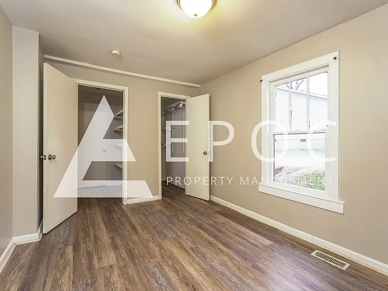 1310 Phipps Ave — Photo 11
