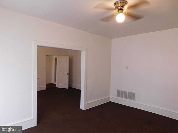 3rd image of 354 Delsea Dr N APT 2A