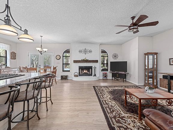 5th image of 2658 Cool Springs Cir