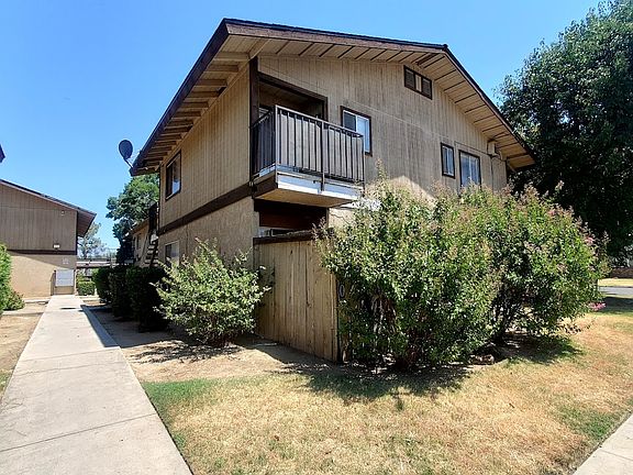 3rd image of 3750 N Delno Ave APT 105