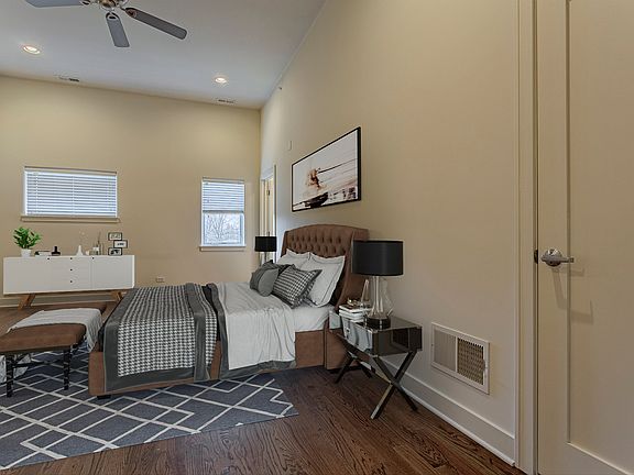 5th image of 2100 Greenwood St Unit 106