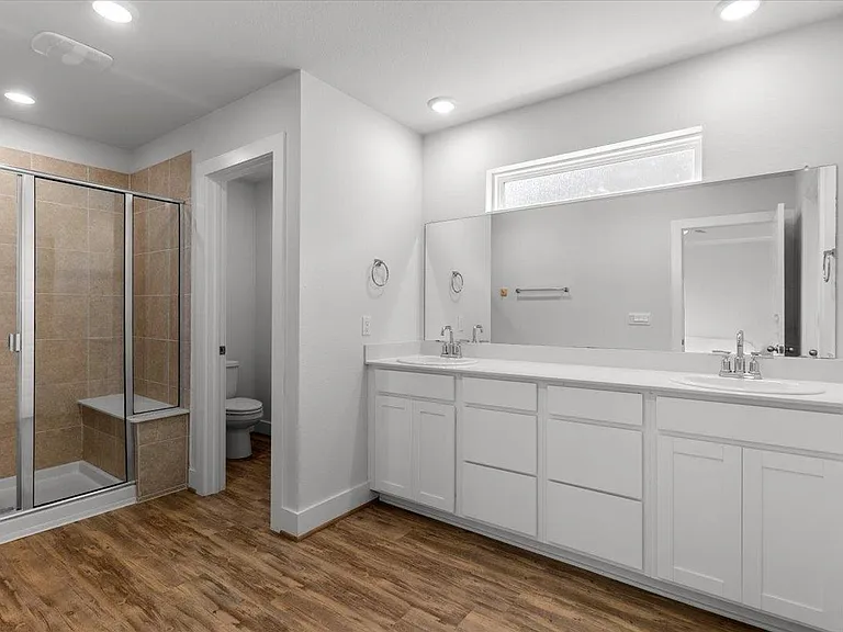 7106 Silver Star Ln — Photo 26