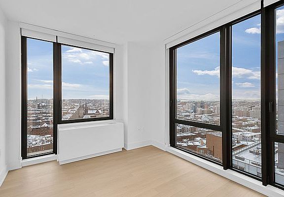 3rd image of 662 Pacific St #21M