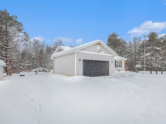 2nd image of 7473 Rolling Pines Dr