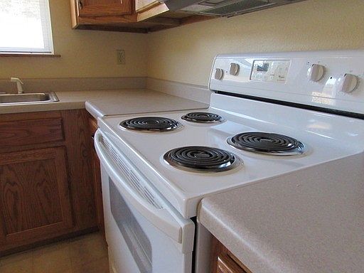 5th image of 24890 Scenic Dr APT C