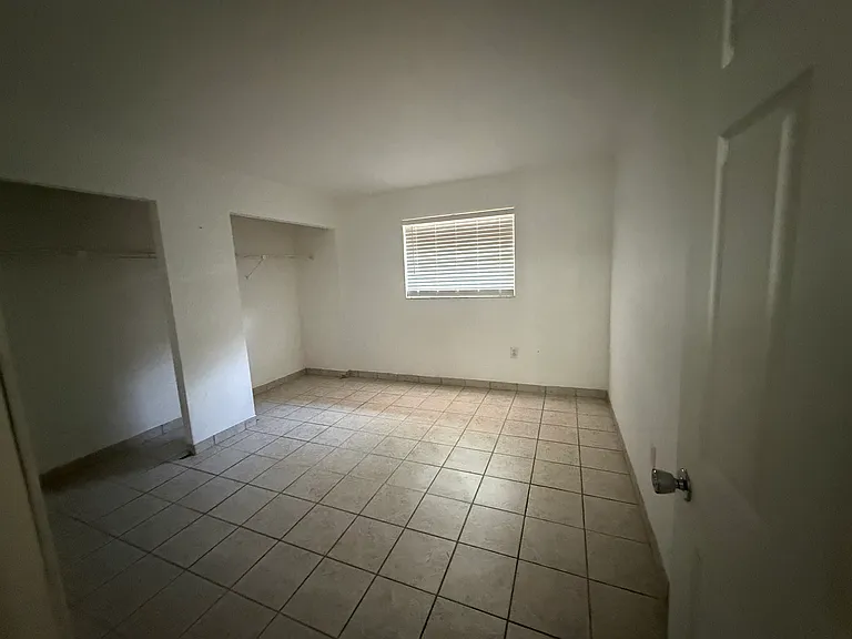 2501 Harn Blvd #H23 — Photo 9