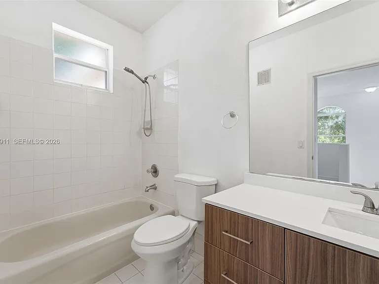 12594 SW 122nd St — Photo 15