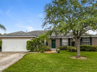 12710 Dunns View Dr, Jacksonville, FL 32218