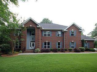 825 Hamlet Cir, Goose Creek, SC 29445