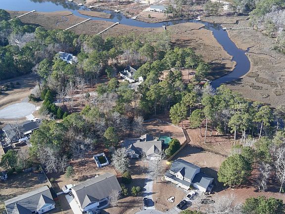 3rd image of 117 Halls Creek Drive