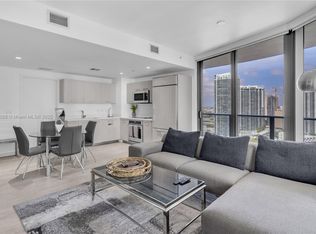 45 SW 9th St APT 2801, Miami, FL 33130