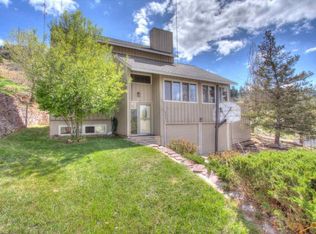 1744 Mesa Dr, Rapid City, SD 57702