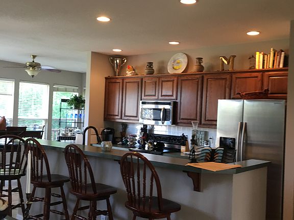 5th image of 11 Canopy Ln