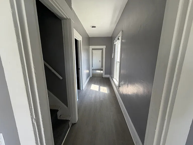 2019-2021 Roosevelt Blvd — Photo 7