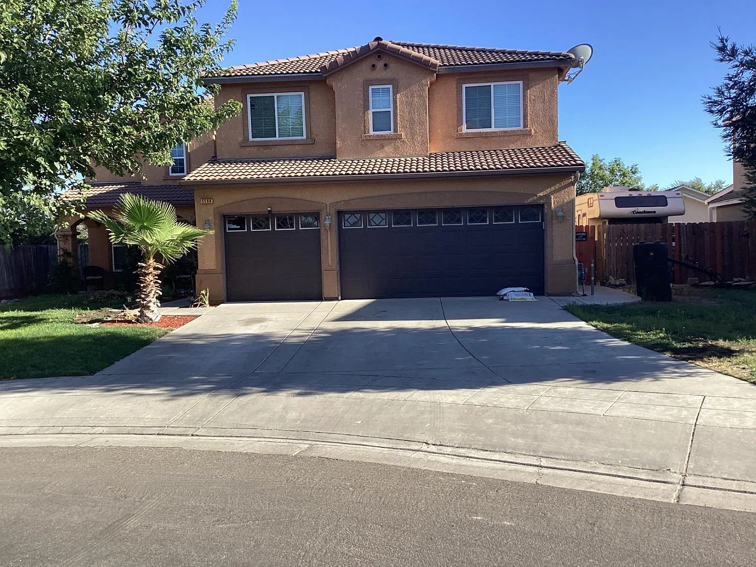 5588 E Pitt Ave photo 1