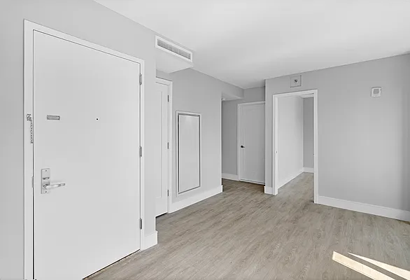 Rented by Mirador Real Estate | media 101