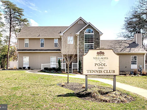 1320 Tristram Cir, Mantua, NJ 08051