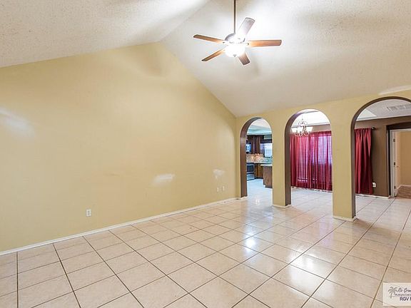 2nd image of 2743 Normandy St