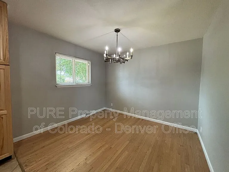 2255 S Clermont St — Photo 7