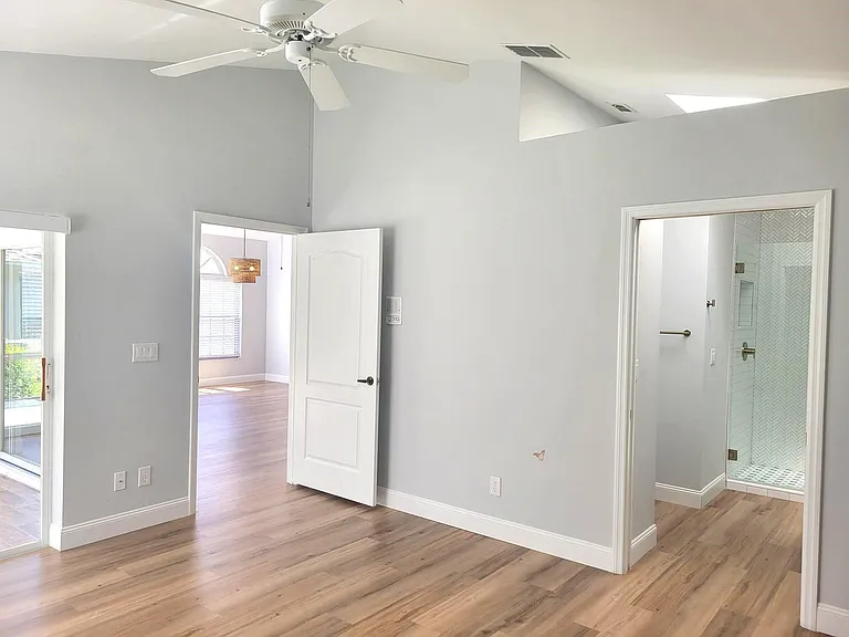 20907 Country Barn Dr — Photo 13