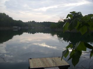 710 Lake Drive Ln, La Follette, TN 37766