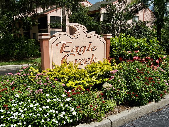 Main Entrance Eagle Creek