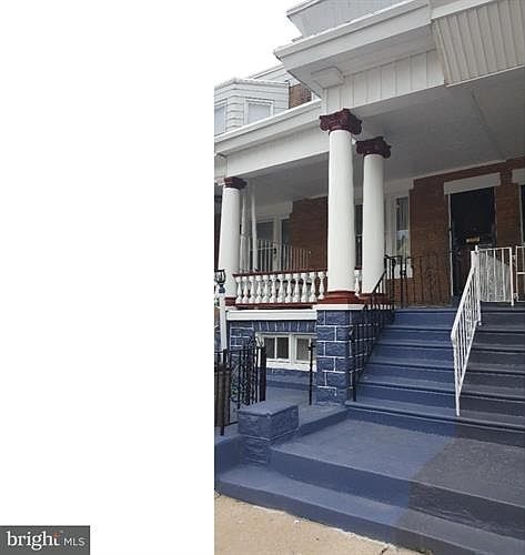 1st image of 5826 Catharine St