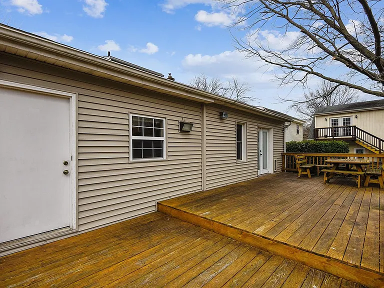 210 E Hamilton Ave — Photo 43