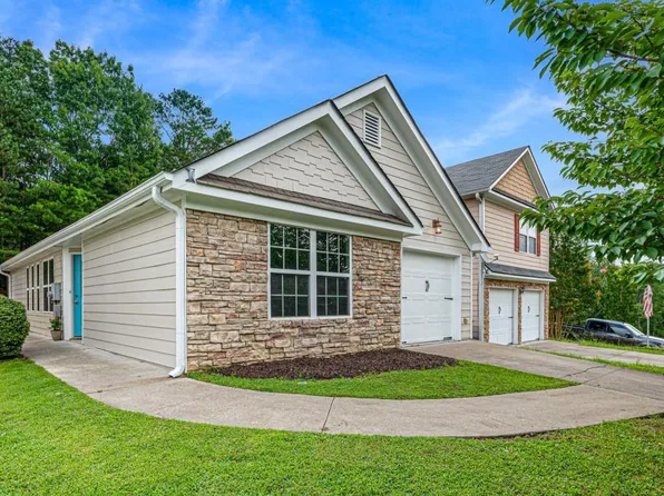 131 Hood Park Dr, Jasper, GA 30143