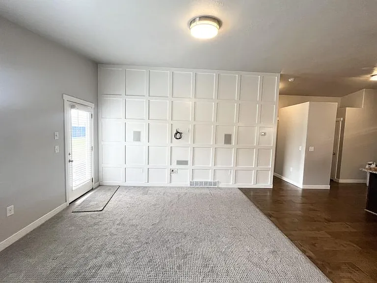 621 W Koins Way — Photo 35