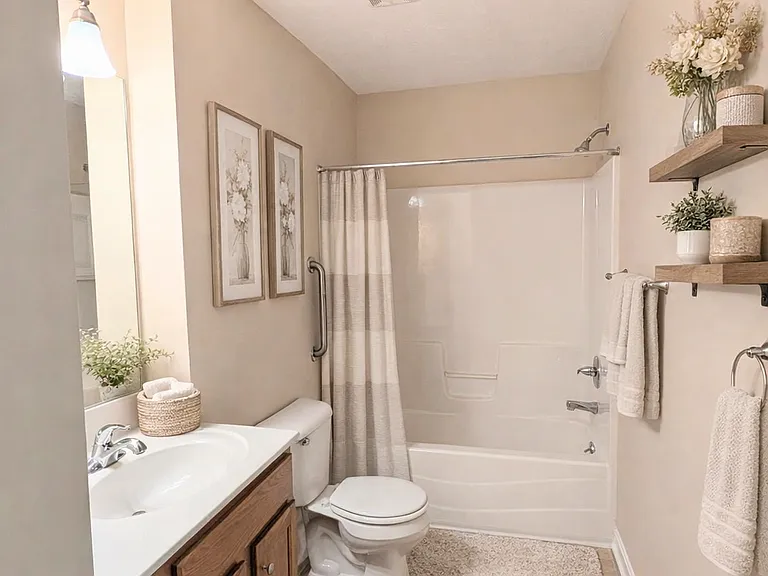 8500 Misty Ln #202 — Photo 2